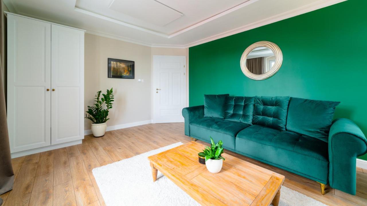Royal Green Apartamenty Deptak كارباش المظهر الخارجي الصورة